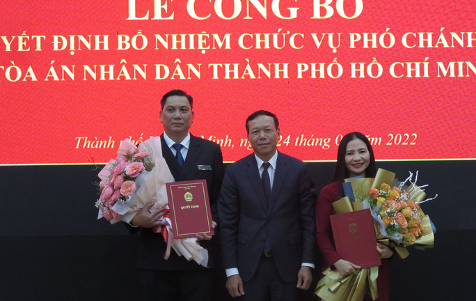 TP.HCM: TAND Tối cao trao quyết định bổ nhiệm 2 phó chánh án TAND