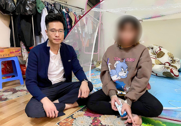 Vụ bé 3 tuổi bị đóng 9 đinh vào đầu: Mẹ bé gái nói nhân tình 