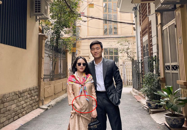 Nhuệ Giang xuất hiện tình tứ bên Xuân Trường, lộ vòng 2 lùm lùm, ngầm xác nhận tin đồn mang thai