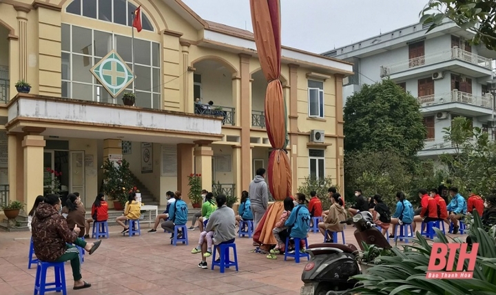 Thanh Hoá: Trước ngày đón học sinh trở lại trường học, phát hiện nhiều F0 là giáo viên