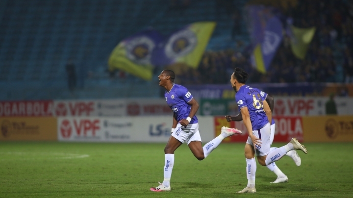 Trận Hà Nội FC gặp Thanh Hóa, sân Hàng Đẫy được đón 5 nghìn khán giả