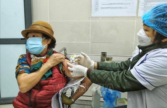Tin tức thời sự mới nóng nhất 9/3: Trên 197 triệu liều vaccine phòng COVID-19 đã được tiêm cho người dân