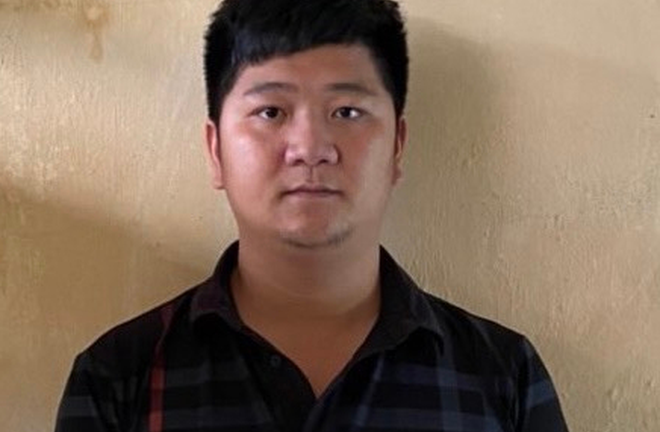 Giả danh công an chặn xe máy thu tiền vi phạm giao thông