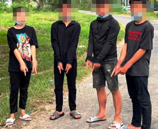 Nhóm thiếu niên rủ nhau cướp tài sản của học sinh đi trên đường vắng