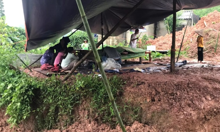 Thái Nguyên: 3 người tử vong thương tâm vì sạt lở đất