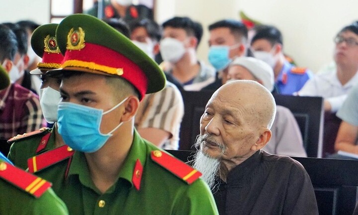 Vì sao hoãn phiên tòa xét xử ông Lê Tùng Vân và đồng phạm?