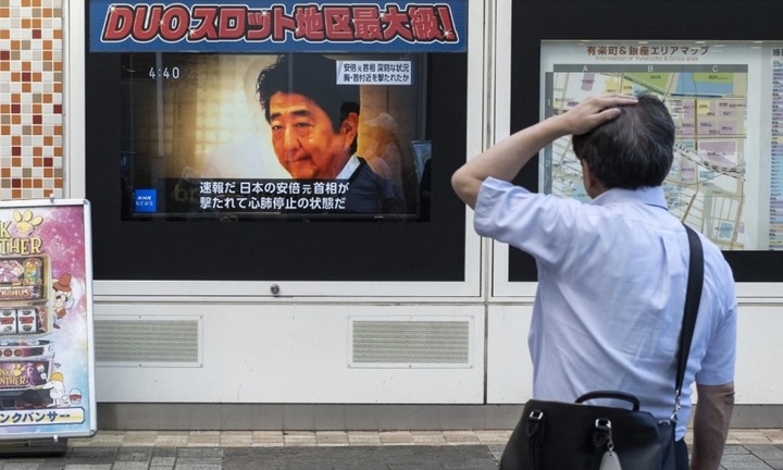 Cựu Thủ tướng Nhật Bản Abe bị bắn gục: Người dân bàng hoàng vì vụ ám sát