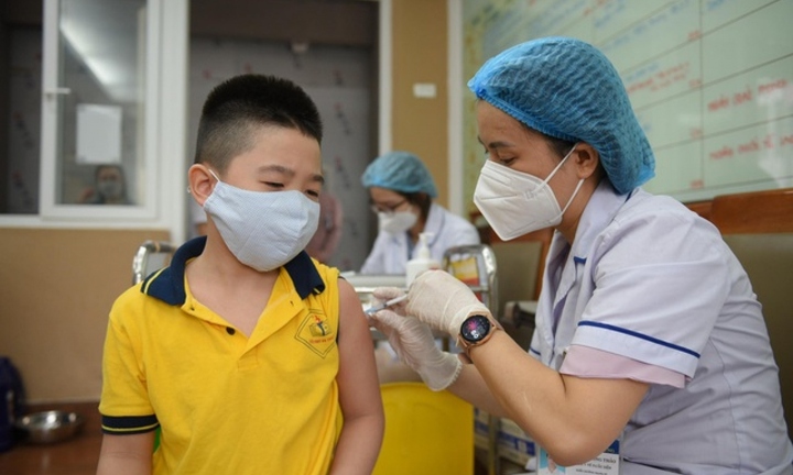 Tin thời sự mới nóng nhất 25/9: Rà soát trẻ từ 6 tháng-dưới 5 tuổi chuẩn bị kế hoạch tiêm vaccine COVID-19