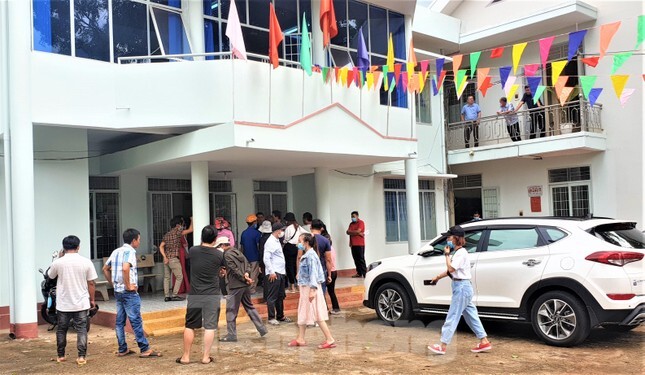 Vụ mẹ khai tử khi con còn sống ở Đắk Lắk: Kỷ luật Phó chủ tịch phường