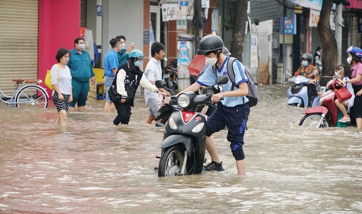 Cần Thơ tiếp tục cho học sinh học tại nhà thêm 2 ngày do ảnh hưởng của triều cường