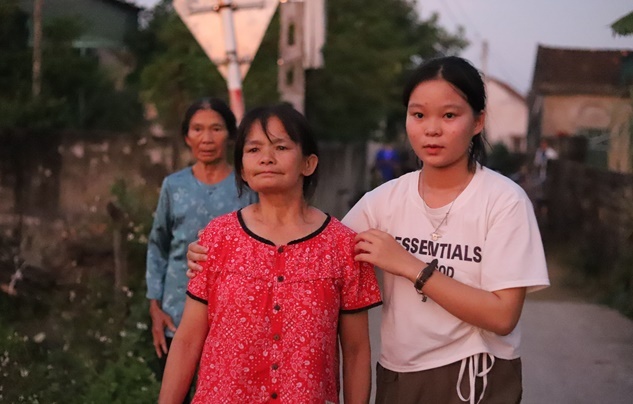 Người phụ nữ ở Hà Tĩnh đoàn tụ gia đình sau 27 năm lưu lạc ở Trung Quốc