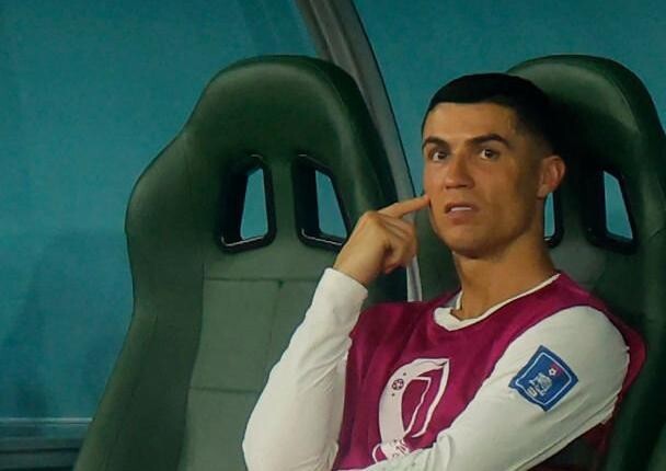 Phản ứng của Ronaldo khi bị CĐV Hàn Quốc 