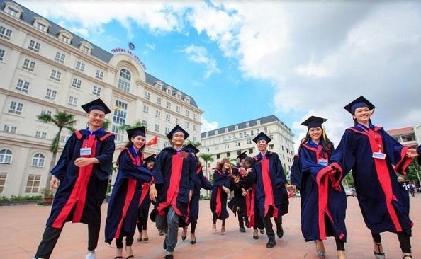 Trường đại học khác đại học ở điểm nào?