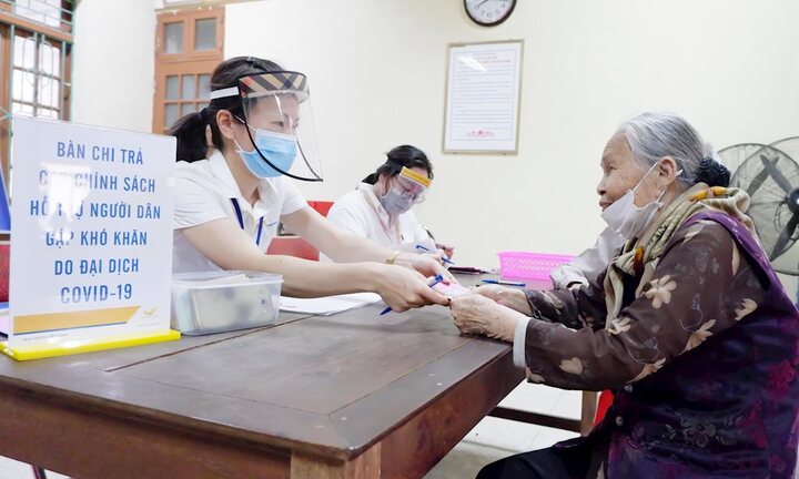 Tin thời sự mới nóng nhất 22/12: Nhiều người ở TP.HCM chưa nhận được tiền hỗ trợ khó khăn do COVID-19