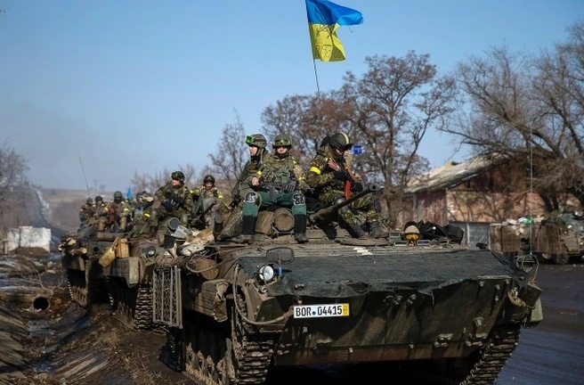 Tuyên bố mới nhất của Tổng thống Ukraine về chiến trường miền Đông