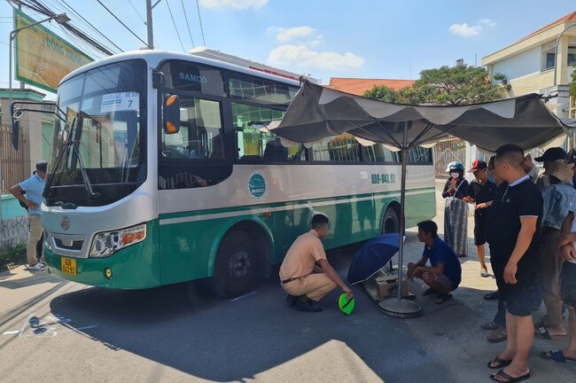 Vụ học sinh lớp 3 bị xe đưa rước cán tử vong: Công an xác định nguyên nhân