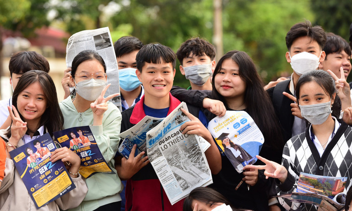 Thí sinh đăng ký nguyện xét tuyển đại học vào thời gian nào?