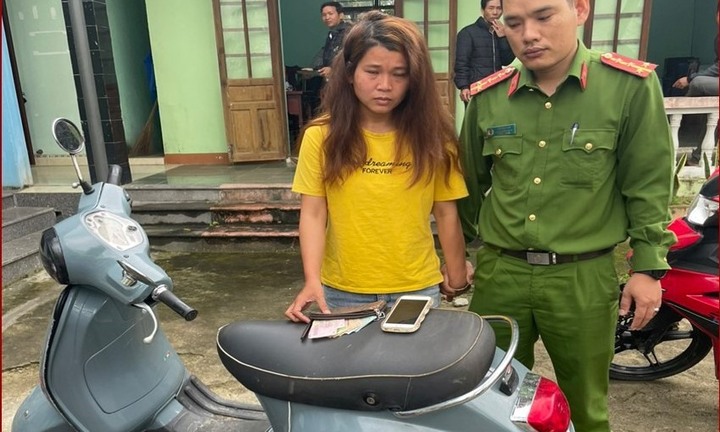 Lý lịch bất hảo của