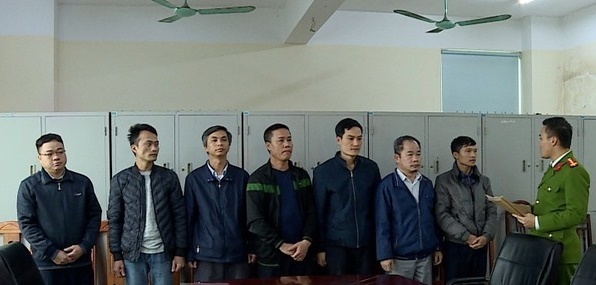 Hưng Yên: Bắt dàn lãnh đạo, kiểm định viên tại 2 trung tâm đăng kiểm