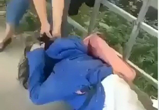 Vụ nữ sinh bị đánh hội đồng ở Bình Phước: UBND huyện Đồng Phú ra chỉ đạo