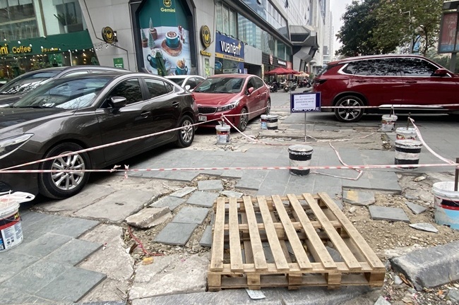 Hà Nội sẽ có danh mục các tuyến phố cấm đỗ, để xe dưới lòng đường