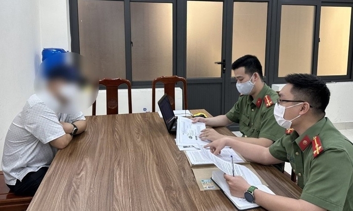 Người đàn ông bị phạt 7,5 triệu đồng vì đăng bài xuyên tạc trên mạng xã hội