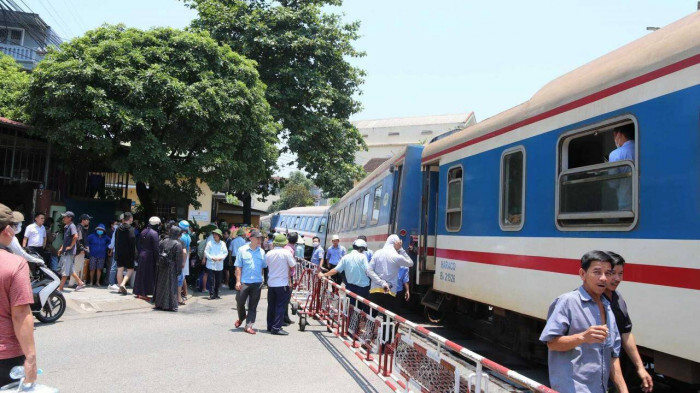 Cục Đường sắt siết an toàn chạy tàu sau vụ 2 tàu trật bánh 