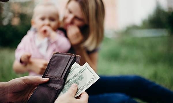 Bạn trai không nhận con, có thể kiện yêu cầu cấp dưỡng?