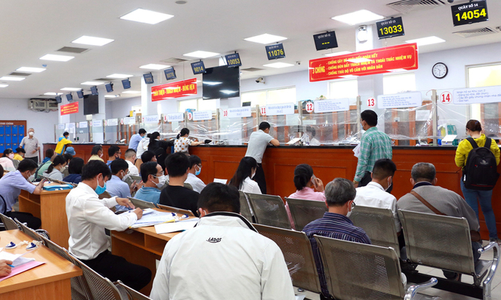 Tin thời sự mới nóng nhất ngày 16/7: TP.HCM sẽ tăng thêm 52 phó chủ tịch cấp huyện, xã