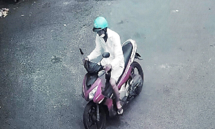 Trộm tiền của người bán vé số, đối tượng ra đầu thú vì lý do bất ngờ