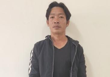 Trốn truy nã suốt 4 năm, về thăm nhà thì bị bắt