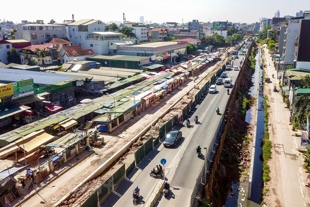 Tin thời sự nóng mới nhất ngày 1/8: Hà Nội tạm dừng thi công đường Âu Cơ để đảm bảo phòng chống lũ