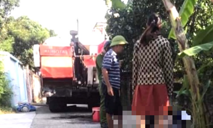 Guồng gạt máy gặt đè lên người, 2 nạn nhân tử vong thương tâm