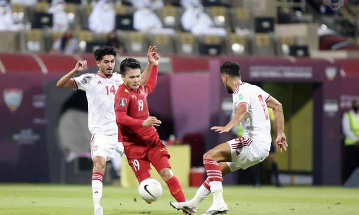 Thái Lan tụt hạng thê thảm, bị đội tuyển Việt Nam bỏ xa trên BXH FIFA