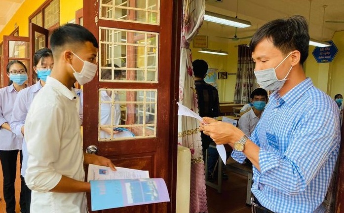 Thí sinh dự thi tốt nghiệp THPT được cộng tối đa bao nhiêu điểm ưu tiên?