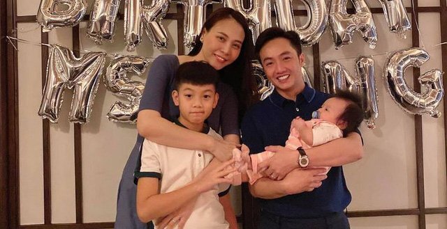 Bóc gia siêu xe bạc tỷ Cường Đô la sắm tặng 2 con Subeo và Suchin