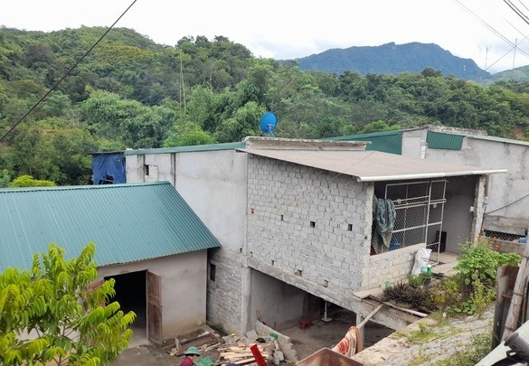 Tin tức thời sự mới nóng nhất hôm nay 17/8: Bé gái 6 tuổi rơi từ độ cao 10m tử vong thương tâm