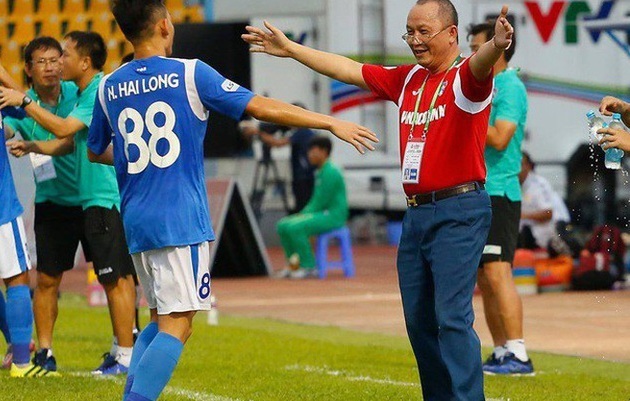 Ông bầu Hùng 