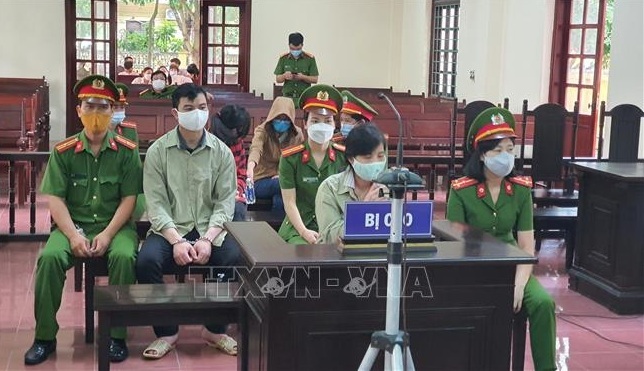 Xét xử 4 cựu thanh tra bộ Xây dựng