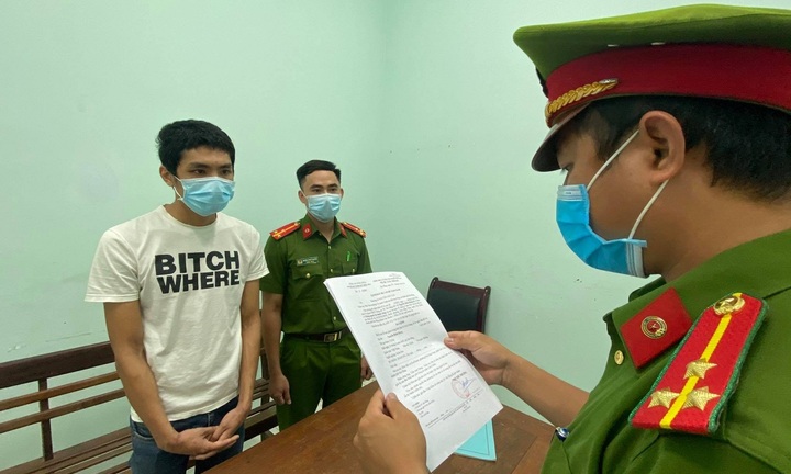 Tin tức thời sự mới nóng nhất hôm nay 10/9: Nam thanh niên vác xẻng đuổi đánh phó chủ tịch phường