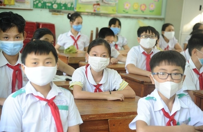 Học sinh tiểu học Việt Nam đứng đầu 6 nước Đông Nam Á về toán, đọc hiểu và viết