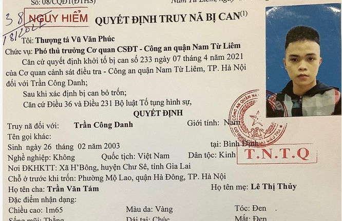 Hà Nội: Truy nã đối tượng dùng tuýp sắt gắn dao, chém người thương tích