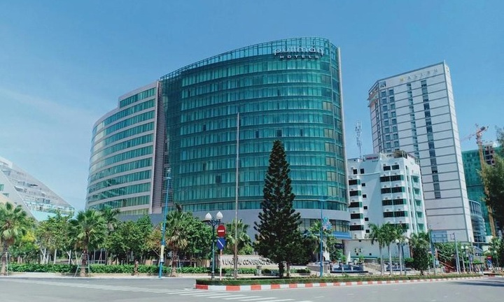 DIC Corp bị 