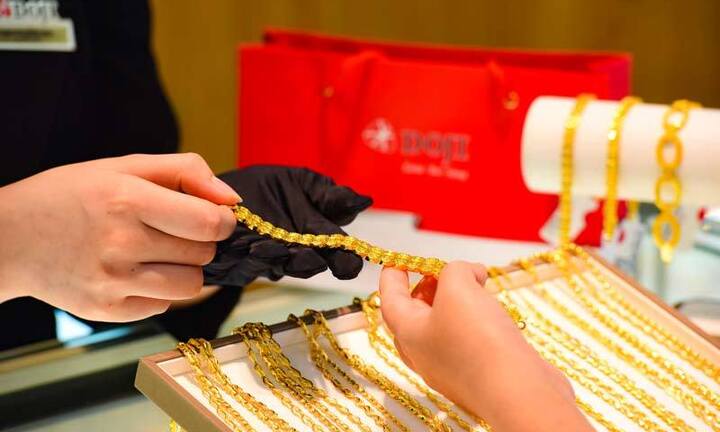 Giá vàng hôm nay ngày 16/11: Vàng đứt mạch đi lên