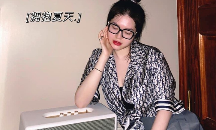 Ái nữ nhà bầu Thụy: Từng nhận được bằng khen của Tổng thống Mỹ, thần thái không phải dạng vừa