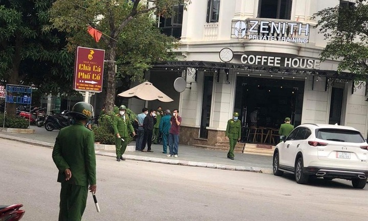 Vụ nổ súng trong quán cà phê làm một người bị thương: Do mâu thuẫn tình cảm