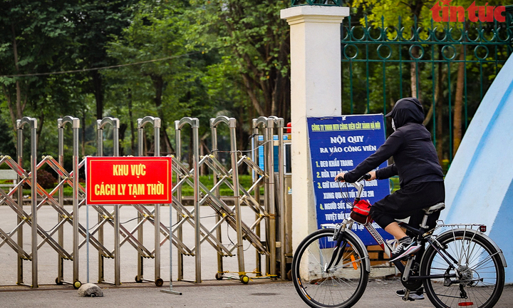 Hà Nội tìm người đến văn phòng công chứng, quán ăn tại Ba Đình và Hoàn Kiếm do liên quan đến ca F0