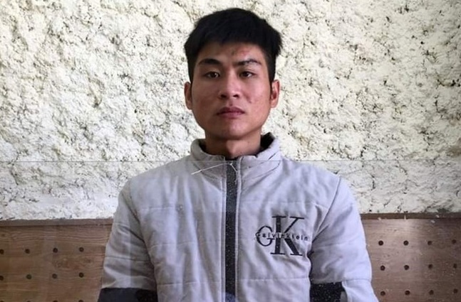 Thầy dạy nail lén chụp hình nhạy cảm, tống tiền học trò