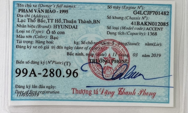 Đến nộp phạt, bị phát hiện dùng đăng ký xe giả