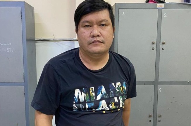 Lừa đảo 14 tỷ rồi bỏ trốn vào TP.HCM làm tài xế công nghệ